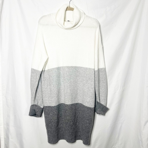 NEW with tags Rachel Roy Oversized Sweater Dress - Picture 1 of 5